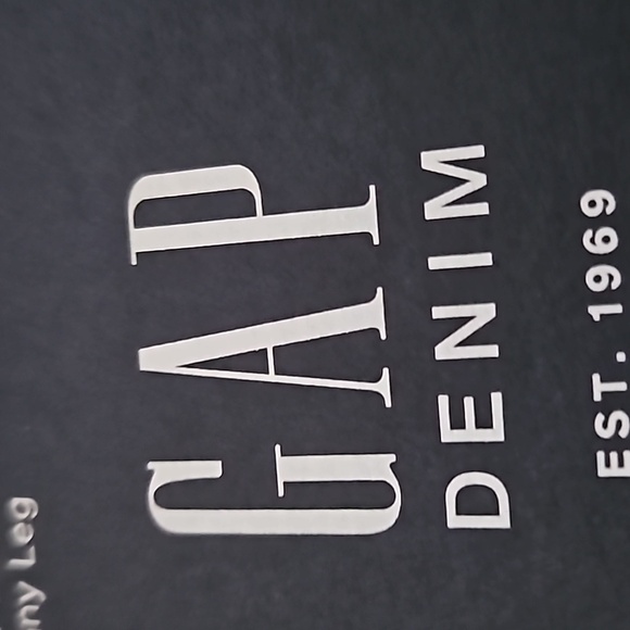 Gap Jeans 👖🦋NWT - Picture 3 of 3